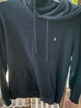 Volcom hoodie